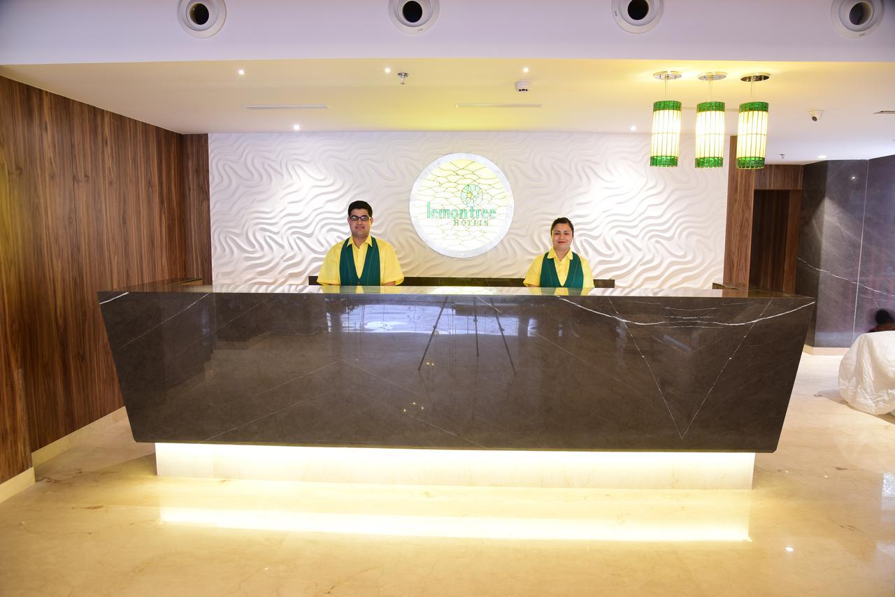 Lemon Tree Hotel Siliguri Exterior foto